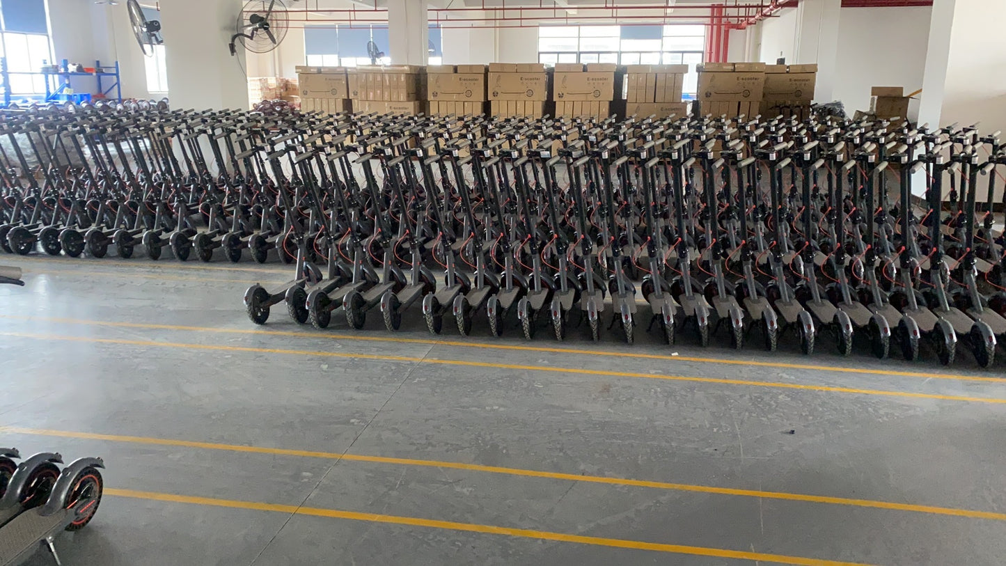 Fashion Electric Scooter – Folding Two-Wheel Design for Easy Commuting