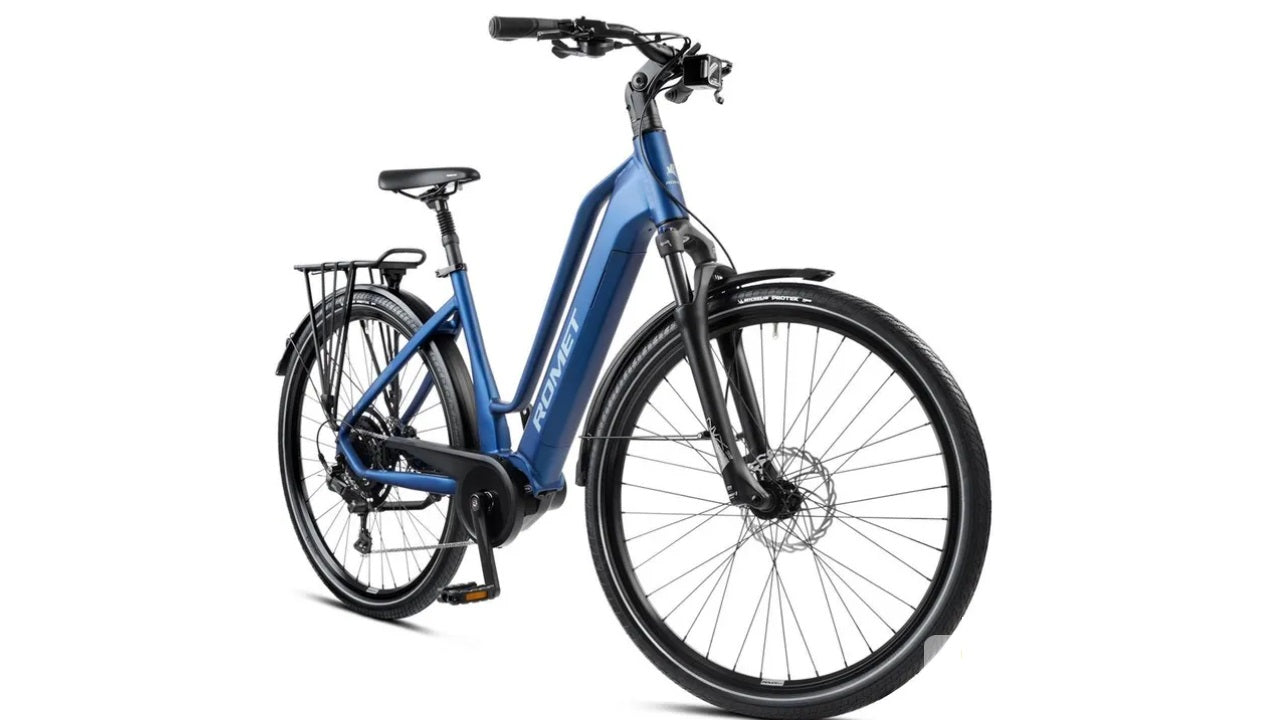 E-GAZELA 3.0 Dark Royal Blue: A Premium City E-Bike for Everyday Adventures